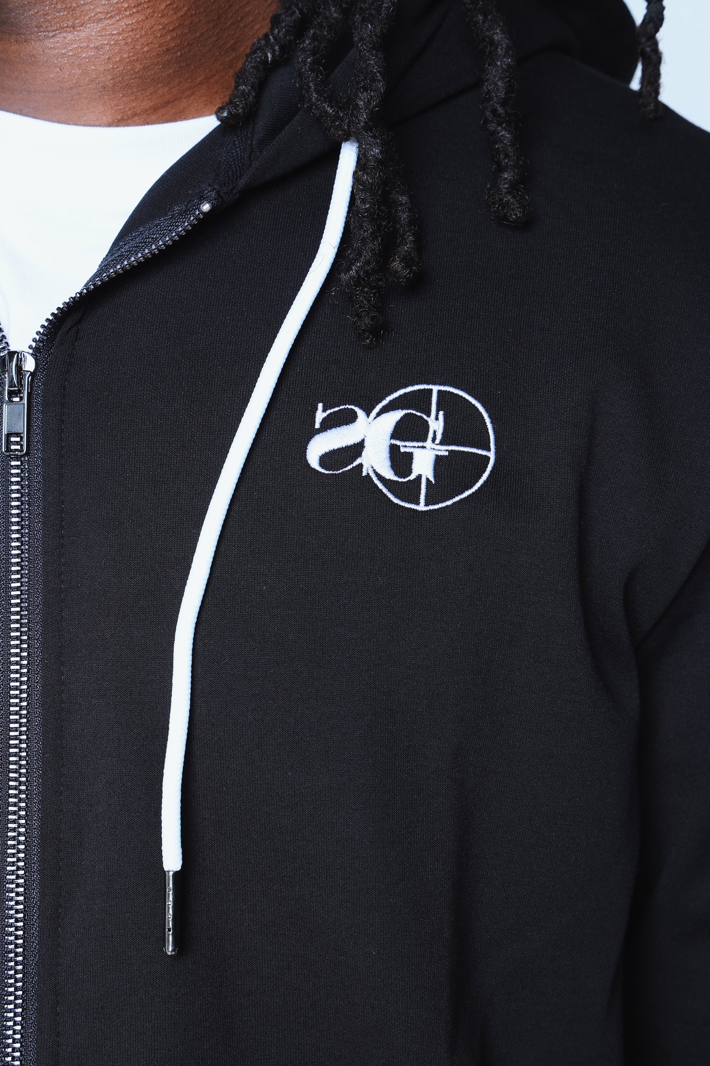 SG Essential Zip-up Hoodie (Black/White)